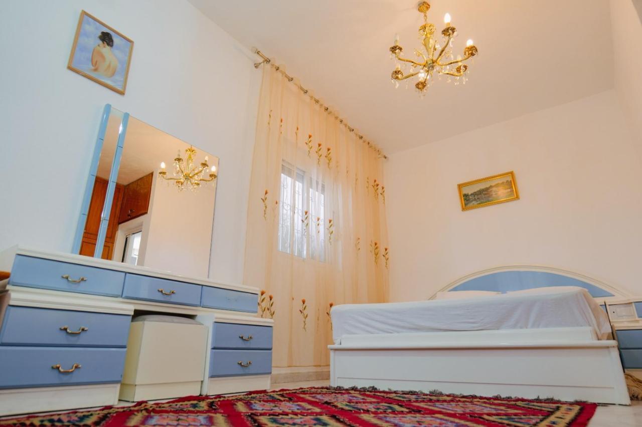 דירות סרנדה Seferi'S Apartament מראה חיצוני תמונה