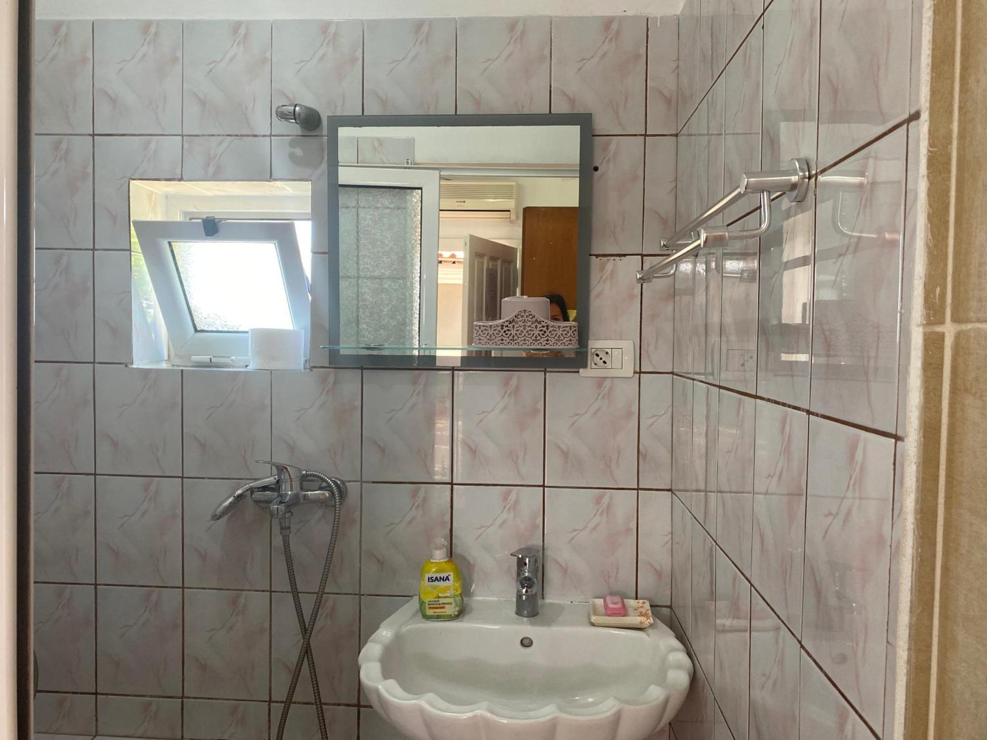 דירות סרנדה Seferi'S Apartament מראה חיצוני תמונה