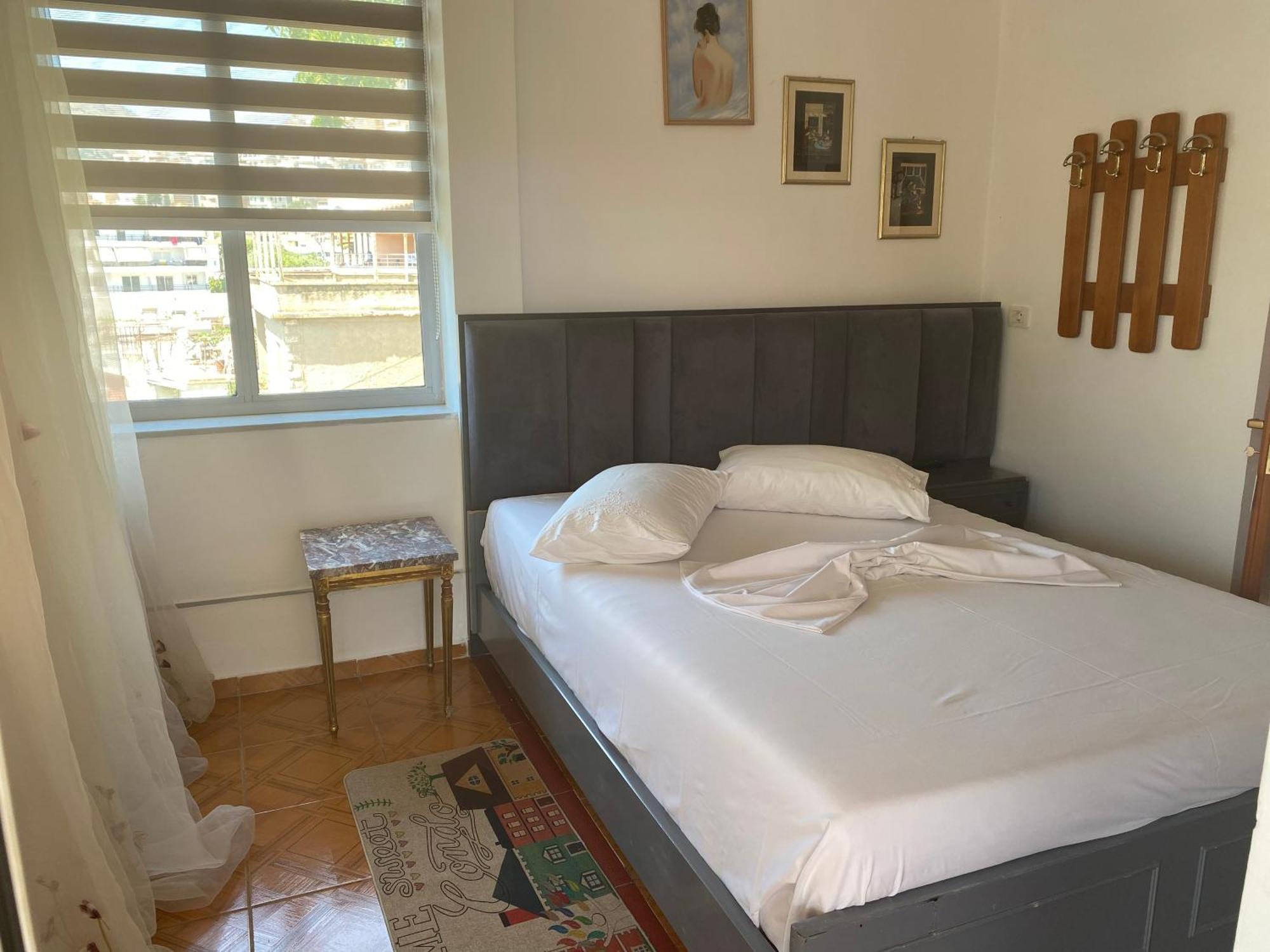 דירות סרנדה Seferi'S Apartament מראה חיצוני תמונה
